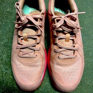 Lulu Lemon Strongfeel Cross Trainers. Pink.